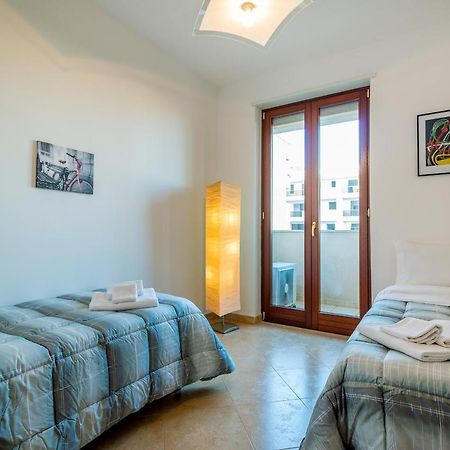 Goodstay Archimede Apartment Лече Екстериор снимка